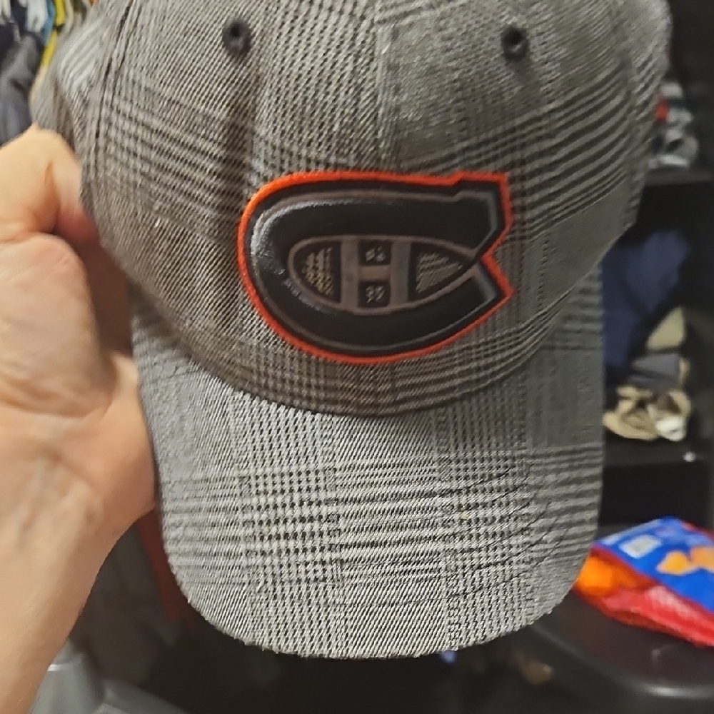 '47 Brand Gray Plaid Cap with Montreal Canadiens Logo